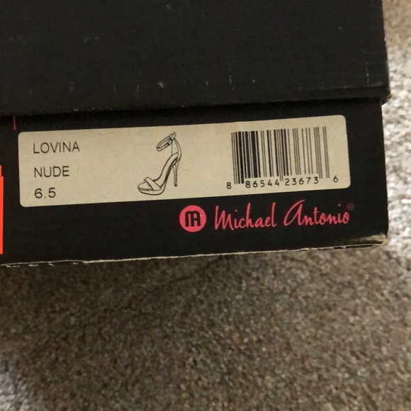 Micheal Antonio Tan Heels! - Picture 2 of 6